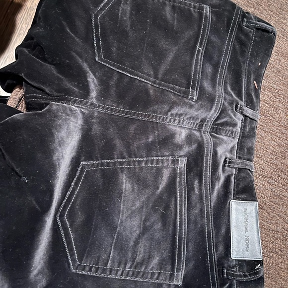 Black velvet dress pants - Picture 3 of 3